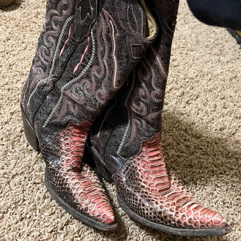 Corral Boots - Pink Python - Picture 3 of 3